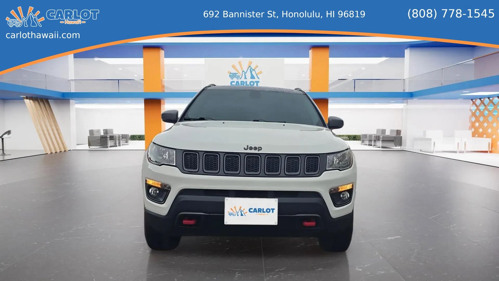 Used 2019 Jeep Cherokee Trailhawk AWD/4WD image 2