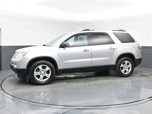 Used 2012 GMC Acadia SLE image 1