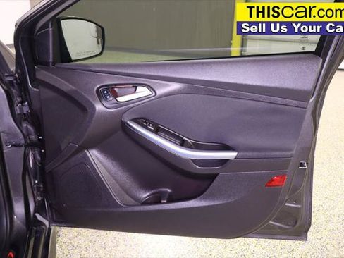 Used 2015 Ford Focus ST w/ Equipment Group 402A FWD image 43