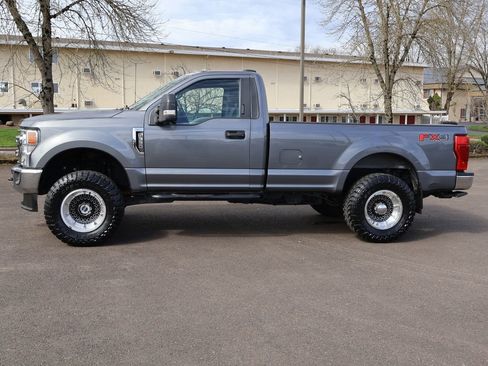Used 2022 Ford F350 XLT w/ XLT Value Package image 3