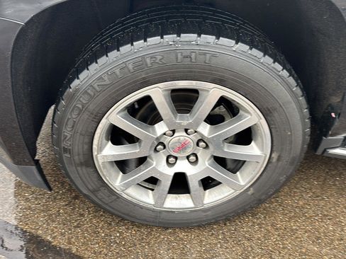 Used 2018 GMC Yukon Denali image 10