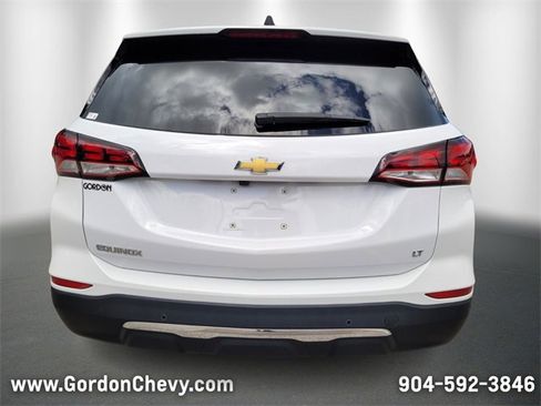 Used 2024 Chevrolet Equinox LT image 4