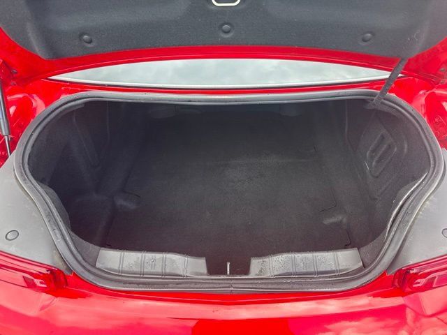 Used 2022 Chevrolet Camaro LT RWD image 21