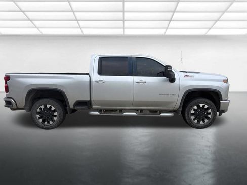 Used 2020 Chevrolet Silverado 2500 LT w/ All Star Edition AWD/4WD image 2
