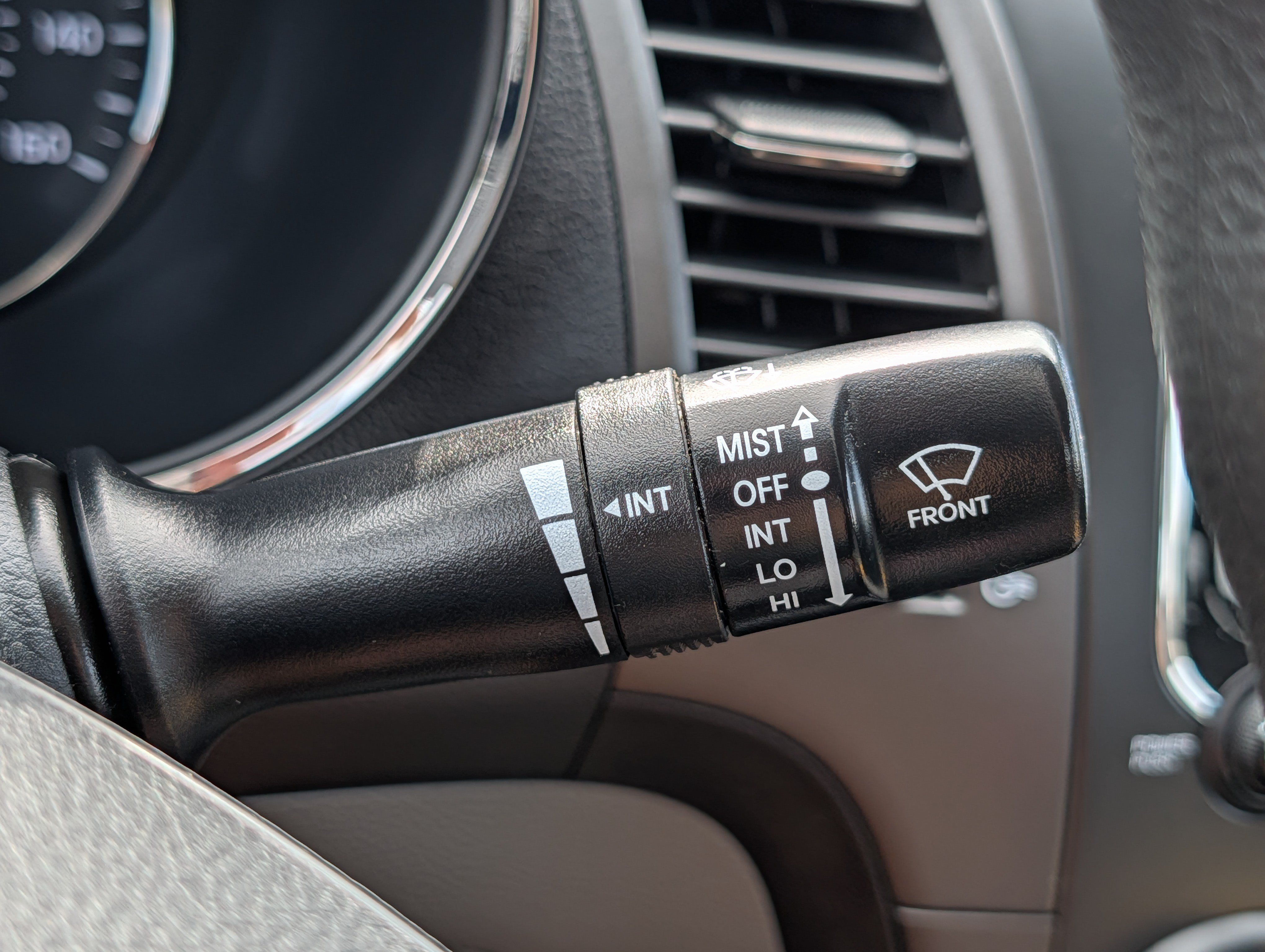 Used 2018 Kia Forte LX w/ LX Rear Camera Package FWD image 31