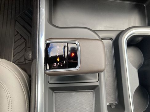 New 2026 Chevrolet Silverado 1500 LTZ w/ LTZ Premium Package AWD/4WD image 34