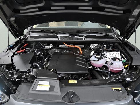 Used 2022 Audi Q5 e Premium image 28
