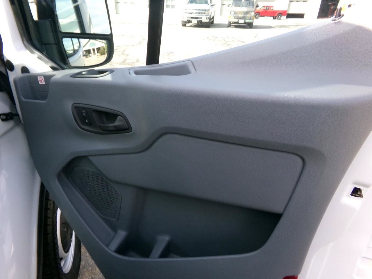 Used 2019 Ford Transit 150 130 Low Roof RWD image 30