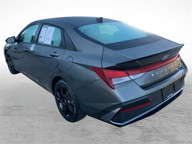 Certified 2026 Hyundai Elantra Sport FWD image 5