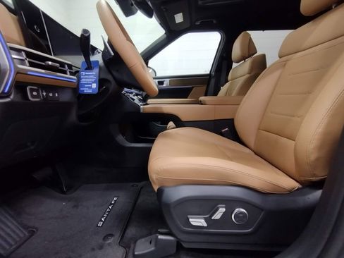 New 2026 Hyundai Santa Fe Limited AWD/4WD image 23