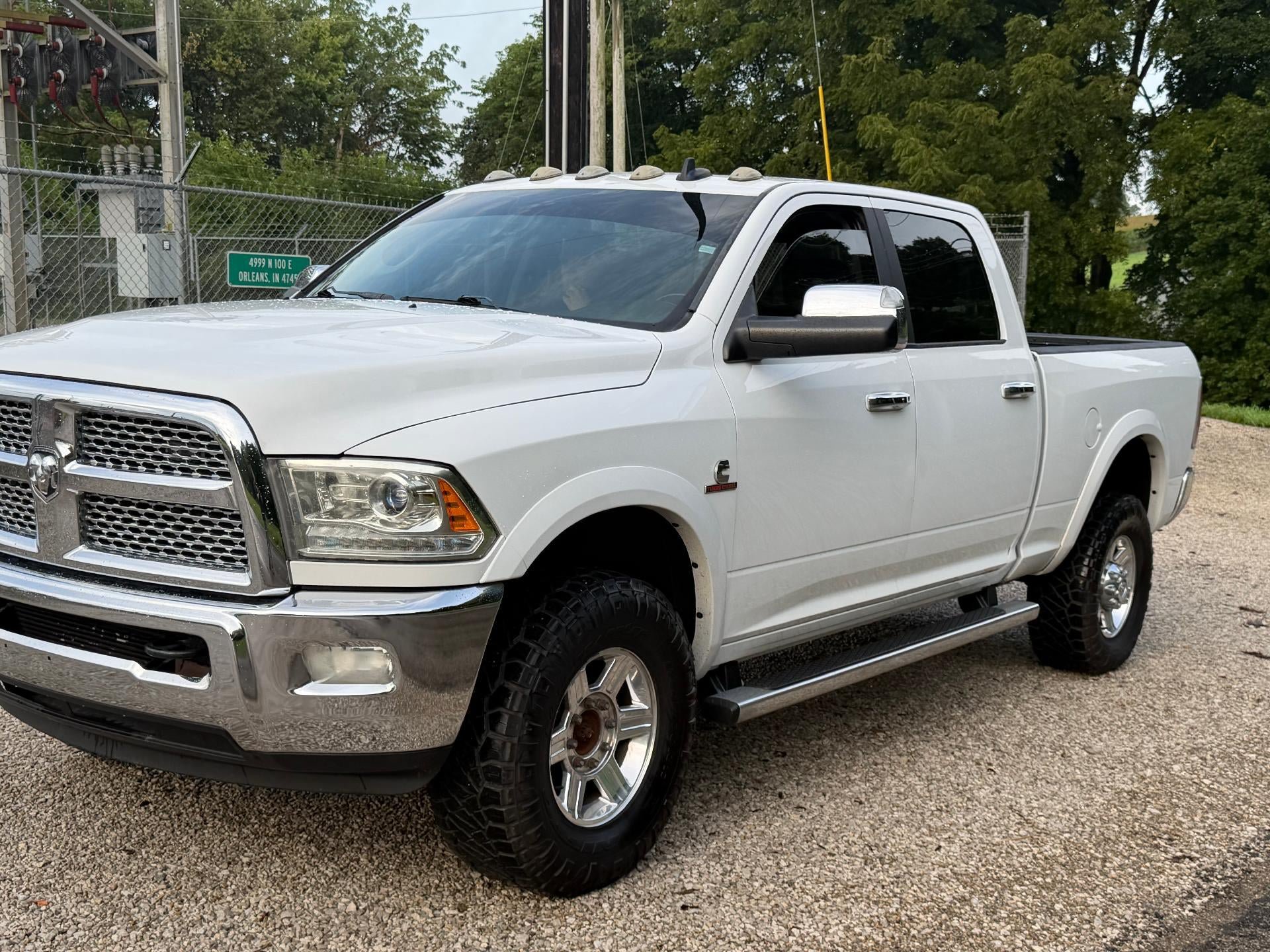 Used 2013 RAM 2500 Laramie w/ Convenience Group AWD/4WD image 3