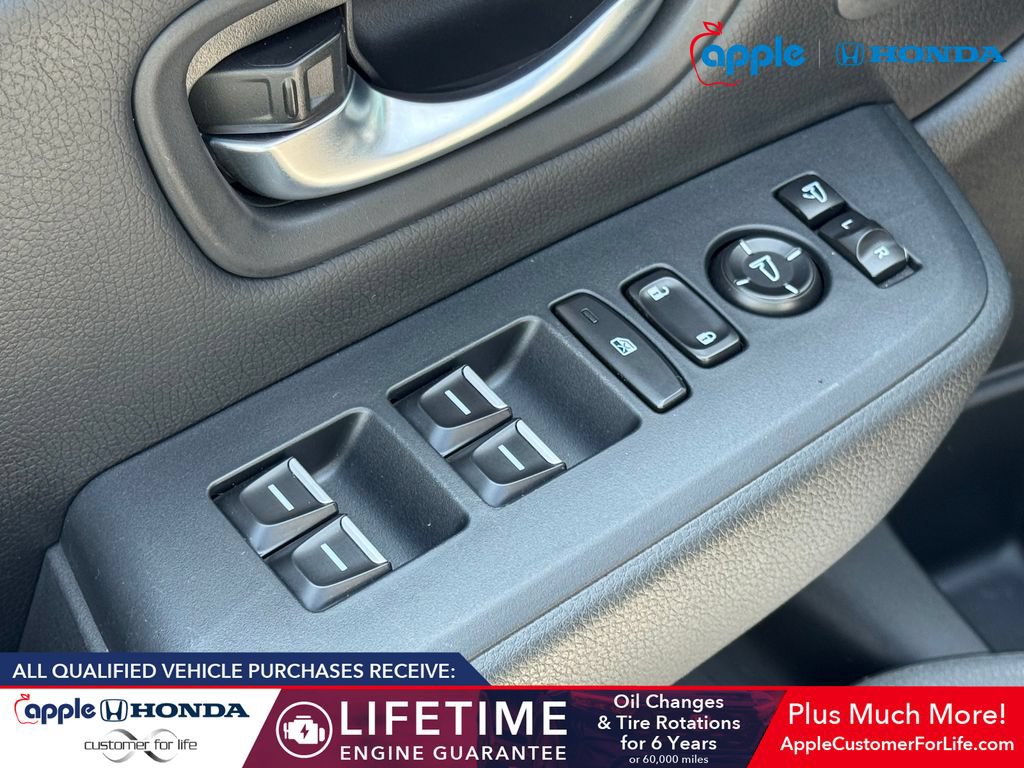 Used 2023 Honda Pilot Elite image 9