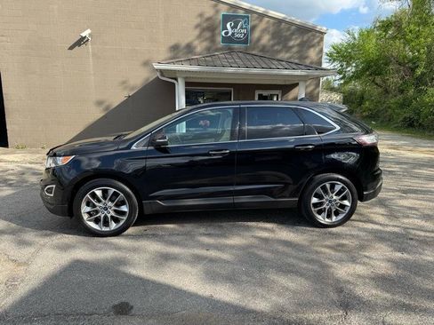 Used 2017 Ford Edge Titanium w/ Equipment Group 301A image 8