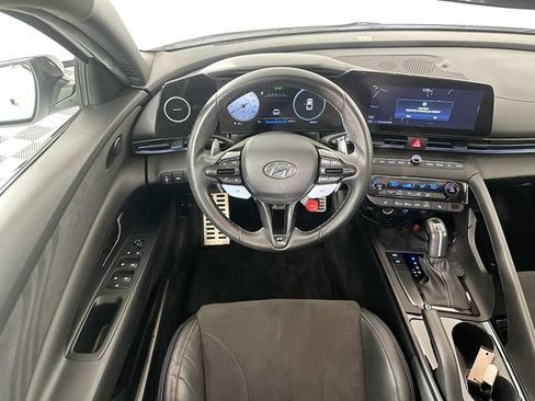 Used 2022 Hyundai Elantra N FWD image 8