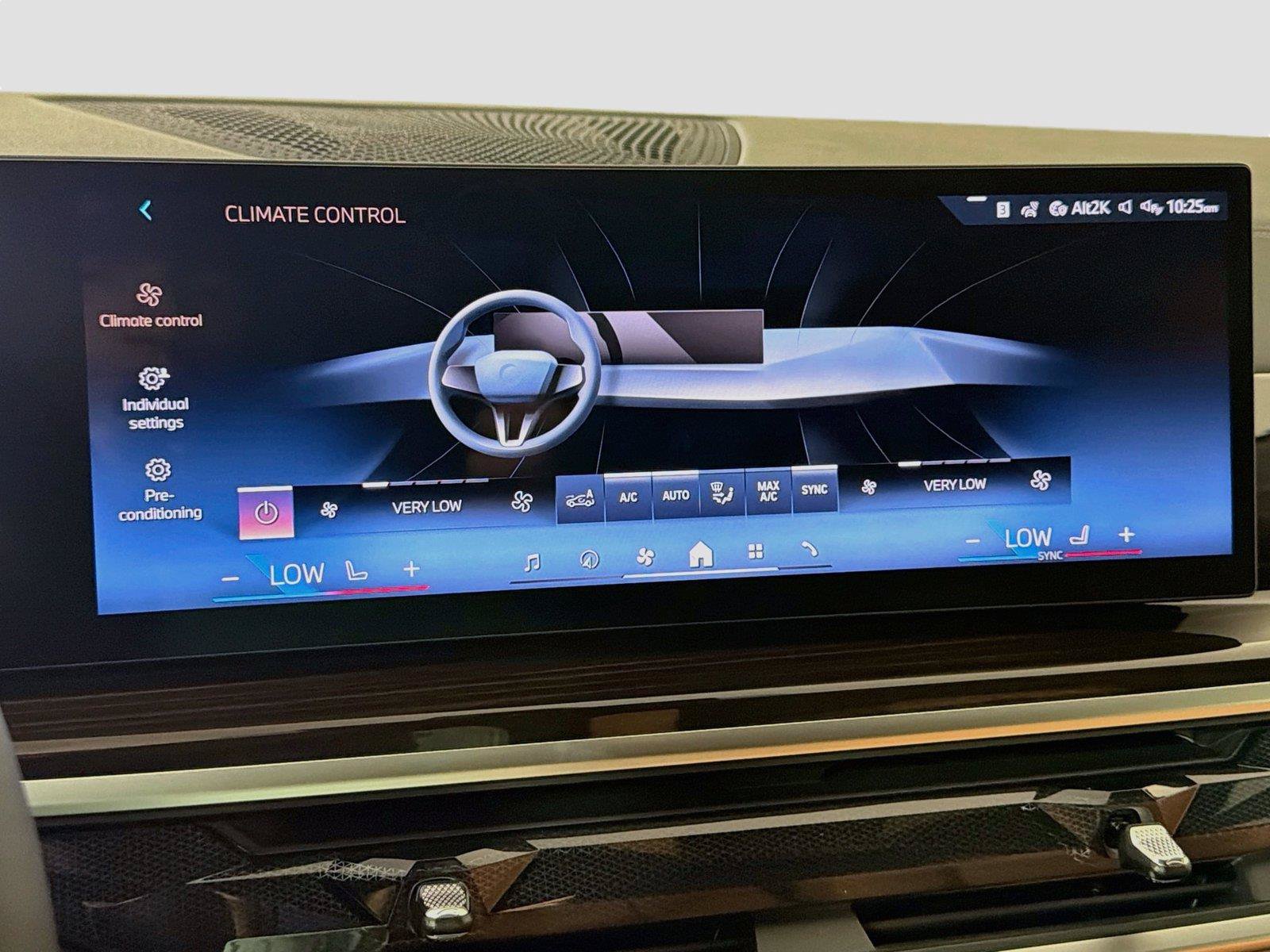New 2026 BMW X5 sDrive40i w/ Premium Package RWD image 14