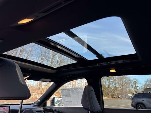 New 2026 INFINITI QX60 Sport w/ Dark Cargo Package image 7