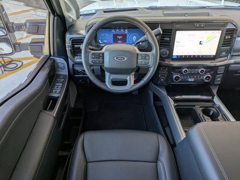 Used 2025 Ford F250 Lariat w/ Lariat Ultimate Package image 16