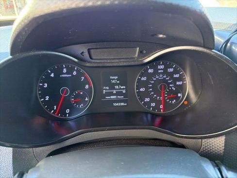 Used 2016 Hyundai Veloster Turbo image 23