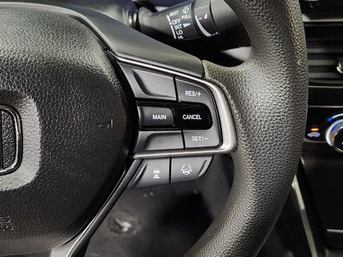 Used 2018 Honda Accord EX image 49