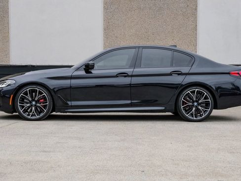 Used 2023 BMW M550i xDrive w/ Executive Package AWD/4WD image 19