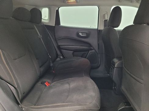 Used 2020 Jeep Compass Sport AWD/4WD image 19
