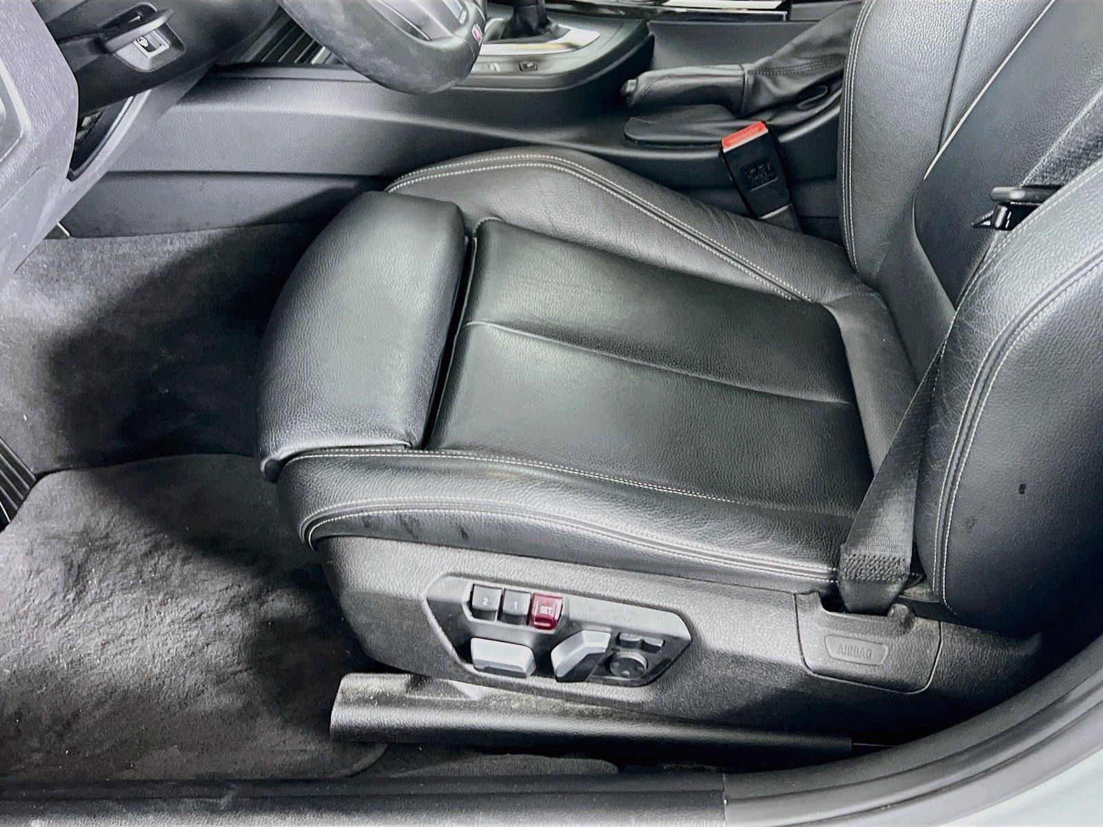 Used 2017 BMW 340i xDrive Sedan AWD/4WD image 20