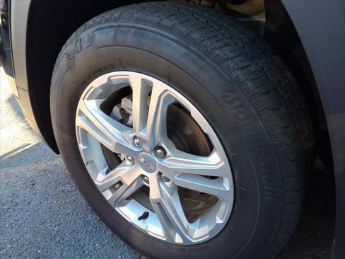 Certified 2022 GMC Terrain SLE w/ Driver Convenience Package image 7