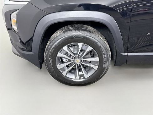 New 2026 Chevrolet Equinox LT w/ Convenience Package II image 24