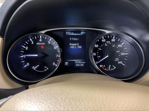 Used 2015 Nissan Rogue SV AWD/4WD image 14