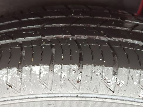 Used 2024 Ford Escape Active image 11