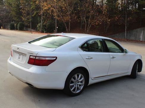 Used 2009 Lexus LS 460 image 5