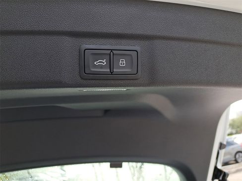 New 2025 Audi A5 2.0T Prestige image 32