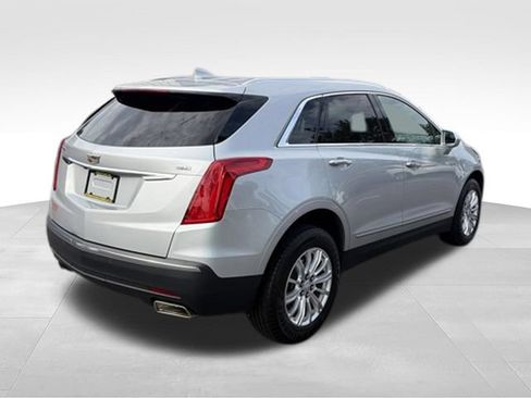 Used 2017 Cadillac XT5 FWD image 25