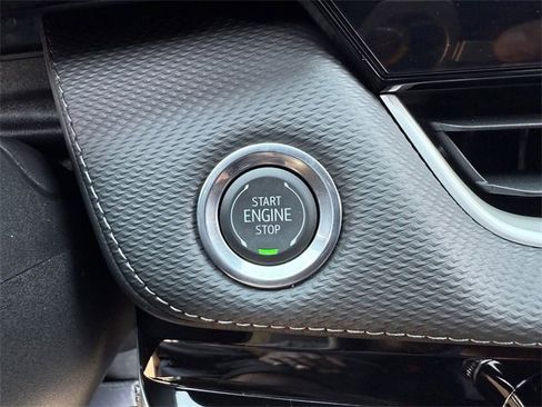 New 2026 Chevrolet Equinox LT w/ Convenience Package II image 19