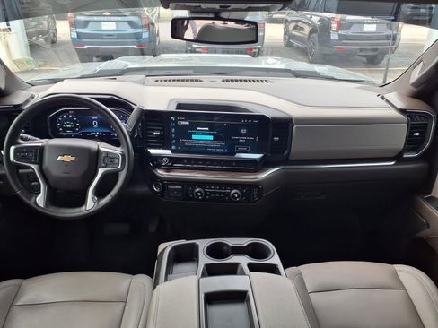 Used 2024 Chevrolet Silverado 2500 LT w/ All Star Edition image 3