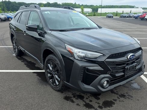 Certified 2023 Subaru Outback Onyx Edition AWD/4WD image 3