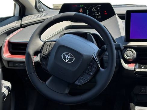 New 2026 Toyota Prius Plug-In Hybrid FWD image 15
