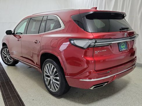 Certified 2026 Buick Enclave Avenir w/ Super Cruise Package AWD/4WD image 8