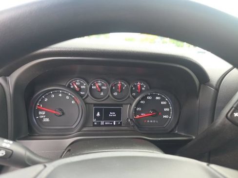 Used 2025 Chevrolet Silverado 1500 Custom AWD/4WD image 18