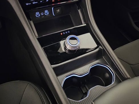 New 2025 Jeep Grand Cherokee L Laredo w/ Luxury Tech Group I AWD/4WD image 24