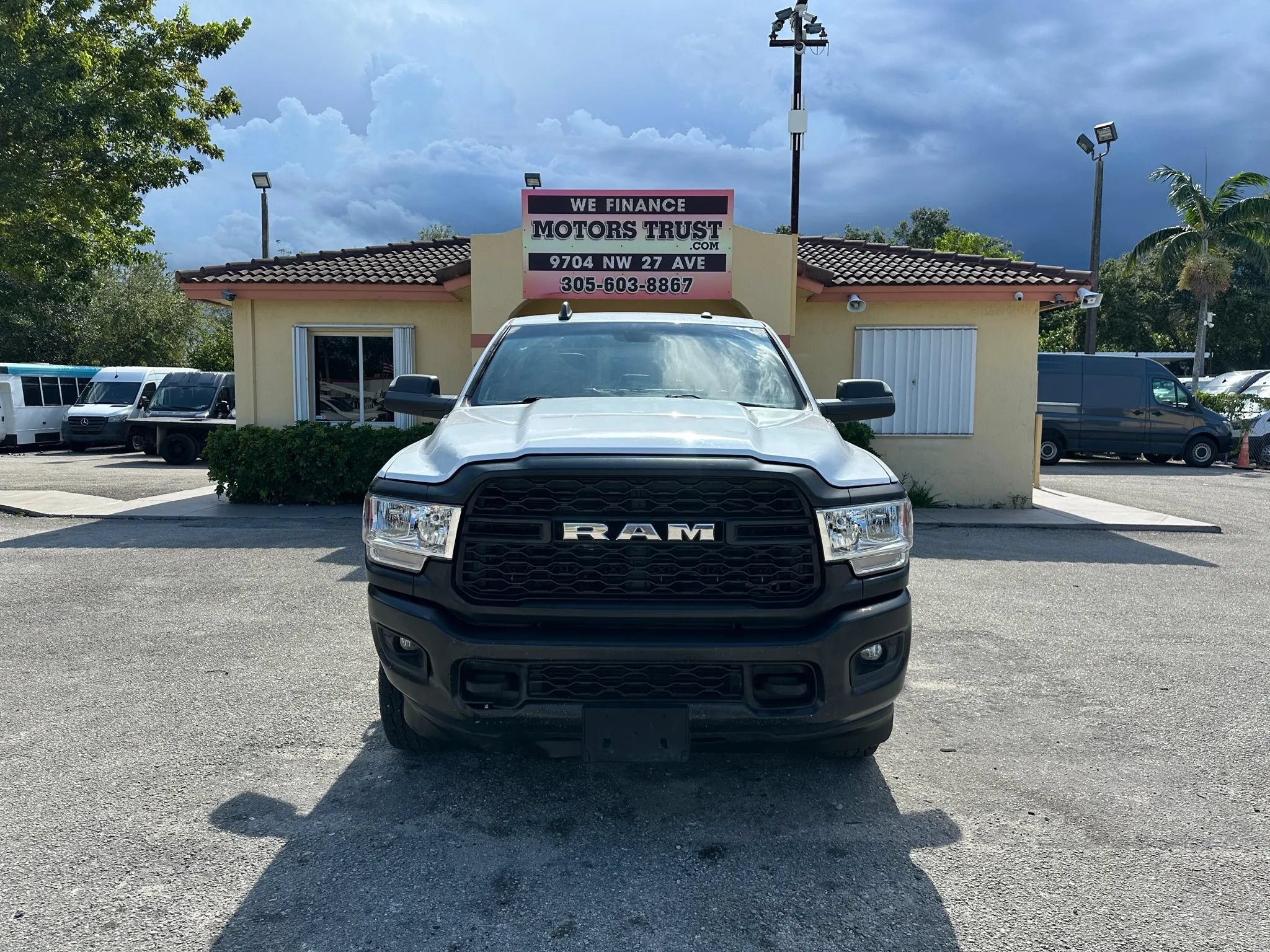 Used 2022 RAM 2500 Tradesman AWD/4WD image 8