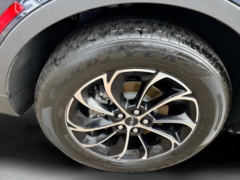 Used 2024 Lincoln Nautilus Premier w/ Equipment Group 102A image 45