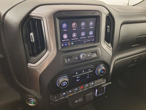 Used 2023 Chevrolet Silverado 1500 Custom RWD image 12