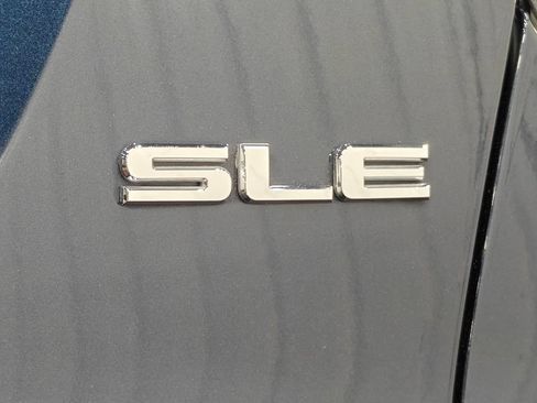 Used 2017 GMC Acadia SLE w/ Driver Alert Package I AWD/4WD image 56