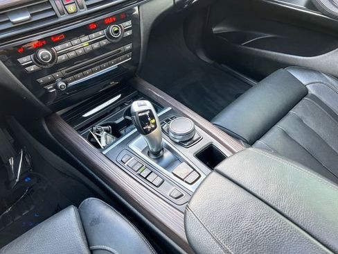 Used 2018 BMW X5 xDrive40e image 29
