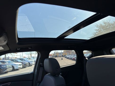 New 2025 Chevrolet Blazer RS w/ Enhanced Convenience Package image 15