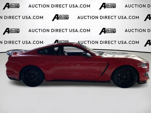 Used 2019 Ford Mustang Shelby GT350 w/ Technology Package image 22
