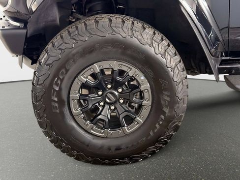 Used 2024 Ford Bronco Raptor w/ Interior Carbon Fiber Pack 6 image 12