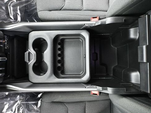 Used 2021 RAM 1500 Big Horn AWD/4WD image 39