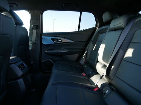 New 2026 Chevrolet Equinox EV LT image 5